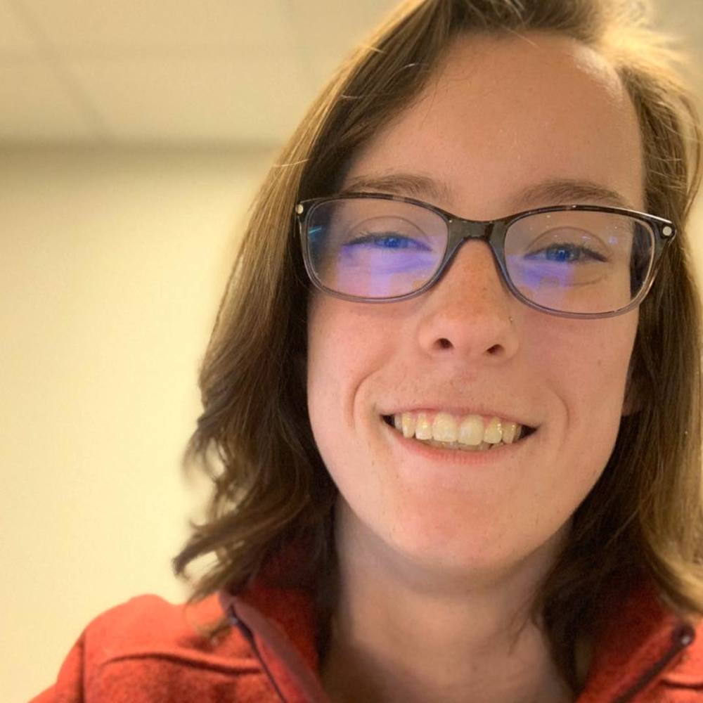 Meet your Posher, Anastasia